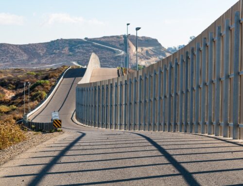 Telemundo: Videos Show 4-Year-Old Thrown From Top of Border Wall 